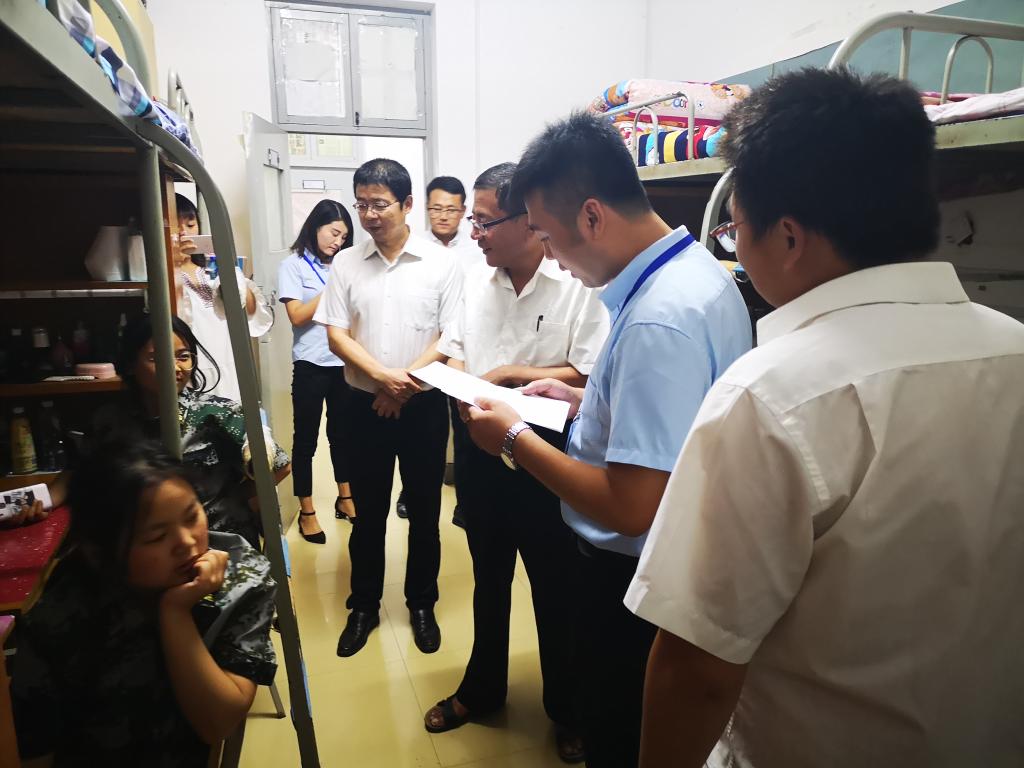 建筑工程学院圆满完成新生报到工作-渭南职业技术学院