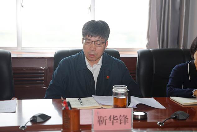 靳院长_副本